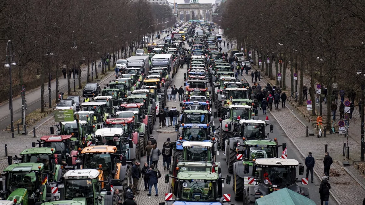 Europa: La lucha del campo florece sobre las ciudades